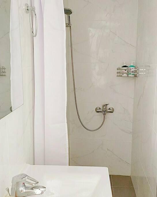 Sunny Two-Bedroom Apartment Next To Panathenaic Stadium Kültér fotó